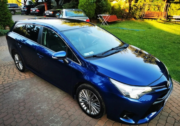 Toyota Avensis cena 42850 przebieg: 274700, rok produkcji 2015 z Korsze małe 781